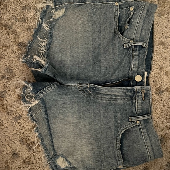 Mother Denim Teaser cut-off Shorts in Disorderly wash size 28 - Picture 3 of 6